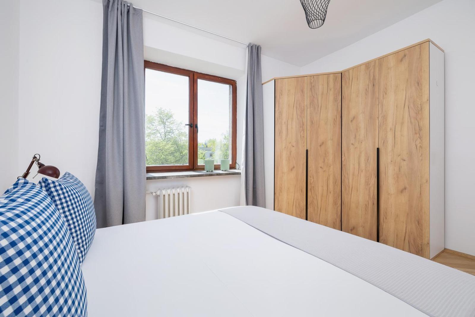 3 Bedroom Apartment-Aleja Daszynskiego- Grzegorzki Краков Экстерьер фото